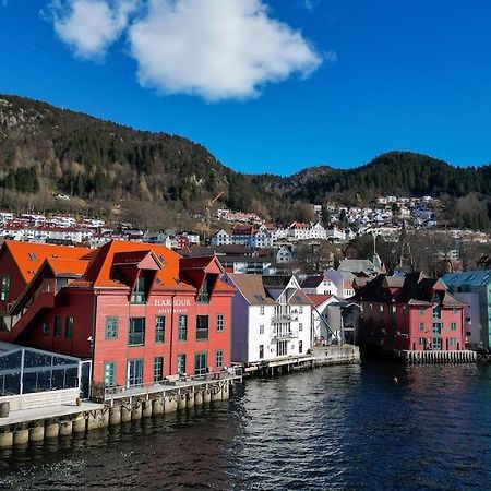 Seafront Apt. With Elevator And French Balcony Bergen Exterior photo
